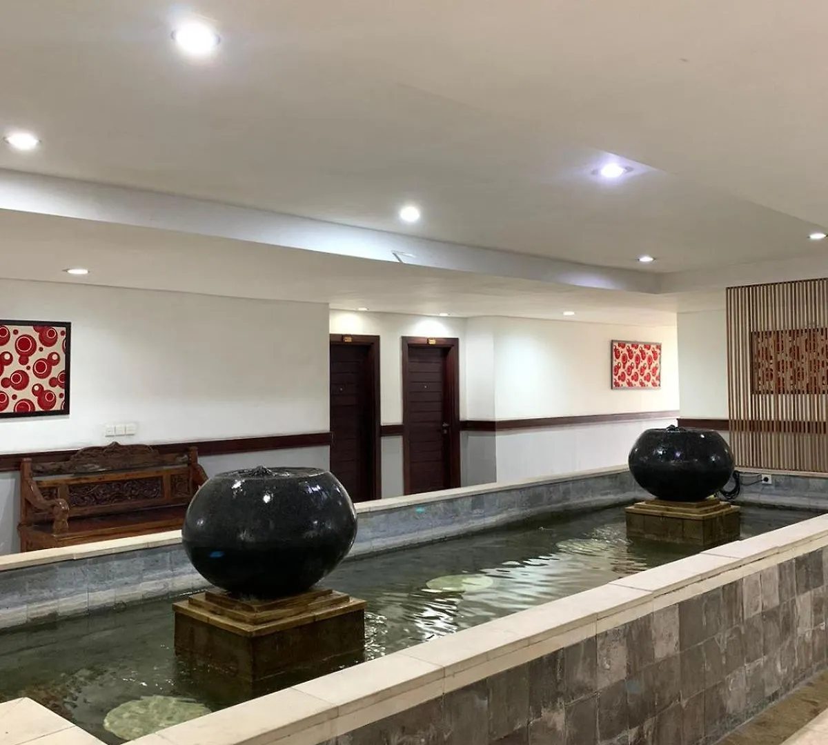 Nirmala Hotel Jimbaran 3*, Jimbaran (Bali)